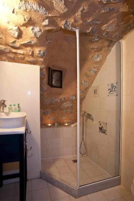 Hotel Mavromichalai Liménion Zimmer foto