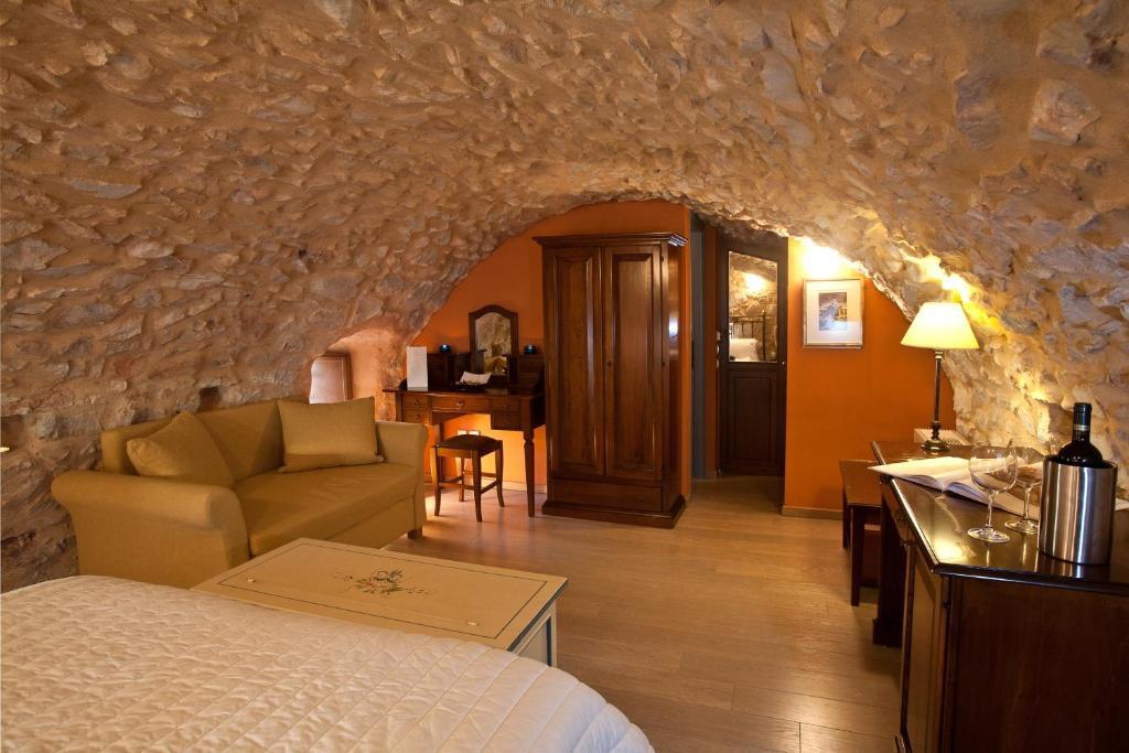 Hotel Mavromichalai Liménion Zimmer foto